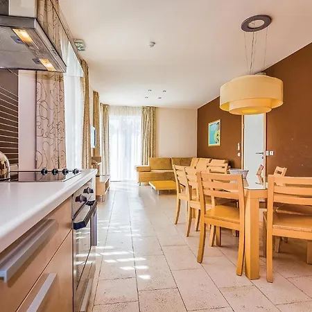 Appartamento Beautiful In With Sauna, 3 Bedrooms And Wifi