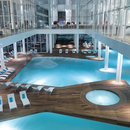 Beautiful In With Sauna, 3 Bedrooms And Wifi *
